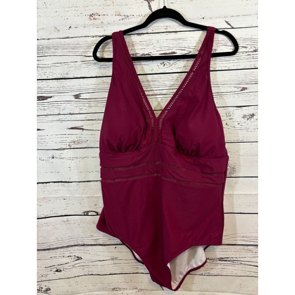 Women's Daci Swimsuit Burgundy 22W